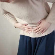 80歲婦便秘用力「肛門脫出肉團」　５大風險族群要當心