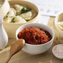 陸熊孩偷吃鄰居「變態辣」外賣住院 家長索賠9000元醫療費