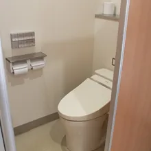 老公寓「化糞池爆滿」全棟擺爛！他封管反制　網敲碗等現世報