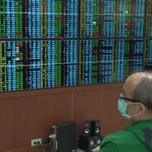 川普沒提停戰！台股早盤由漲瞬間急殺重跌　台積電跟著翻黑