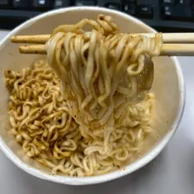 女友泡麵加蛋被罵「公主病」　網友：那我可能是皇太后病