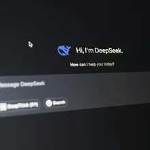 AI資訊粗製濫造 韋氏辭典選「slop」為2025年度代表字