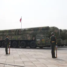 解放軍導彈強化4趨勢曝光！法學者：台面臨飽和攻擊挑戰