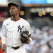 MLB/英雄變狗熊！洋基「爵士哥」守備失誤　葬送洋基生機