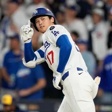 MLB/神！投手大谷6局飆10K　打者翔平3響砲轟出場外
