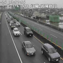 國道下午「11處地雷路段」出爐　國5北上龜速7公里