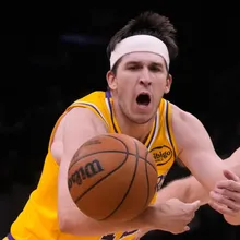 NBA/里夫斯砍36分孤掌難鳴！湖人遭綠衫軍三分雨痛宰吞敗