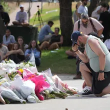 英雄不一定有披風！雪梨海灘槍擊案　救生員奮不顧身搶救孩童與傷者