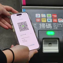 手機「嗶」進站首日卡卡？北捷：選QR乘車碼而非付款碼