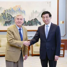 王滬寧見「修昔底德陷阱」之父！港媒：向美傳遞「避免誤判」訊息