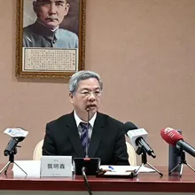 塑膠袋不用搶！經濟部協調兩大供應商補足市場需求