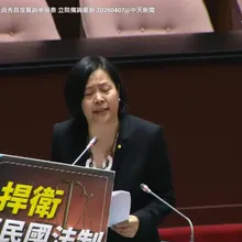 李貞秀「空氣質詢」哽咽了！向柯文哲、韓國瑜致謝、轟賴政府毀憲