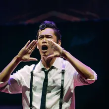 黃鐙輝音樂劇演一半突失控！淚崩哭到唱不出來　被虧「高級情勒」