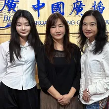 無黨籍甩開包袱　應佳妤宣布參選老媽同台：不會情勒小草