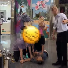 苗栗尚順育樂世界驚傳暴力事件！男子砸店、咬傷員工遭警方逮捕