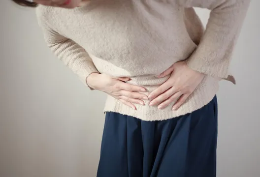 80歲婦便秘用力「肛門脫出肉團」　５大風險族群要當心