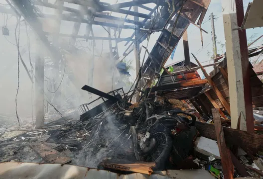 泰柬沒停火！泰宣布實施宵禁　軍方：「從未提及或計劃」停火