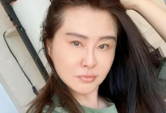 認了曾患憂鬱症！58歲王祖賢罕露面「雙眼腫脹」 首鬆口22年前引退原因