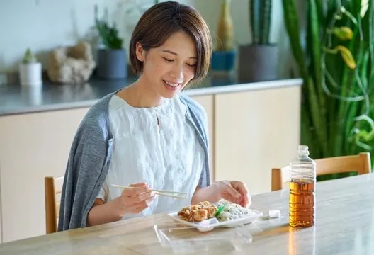 台大公衛最新研究！限時進食配「傍晚7時前吃完」更有效