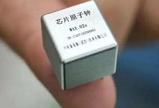 陸成功研發世界最小「晶片原子鐘」　或改變水下導航與軍事通訊發展