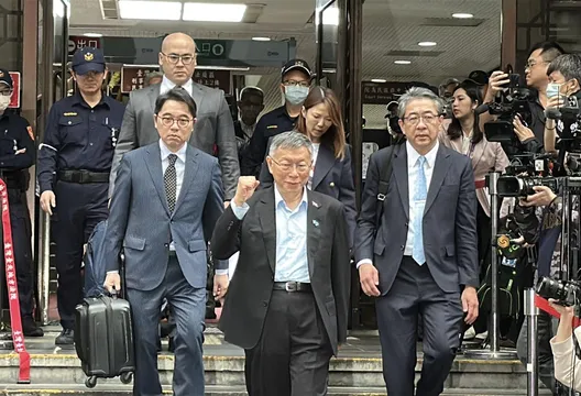 柯文哲一審重判17年！命理師「66歲空亡說」一語成讖