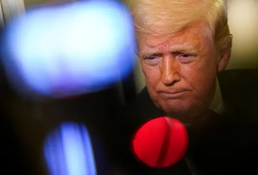 川普放狠話逼伊朗開放海峽　陸官媒揭背後盤算：搶石油、敲竹槓