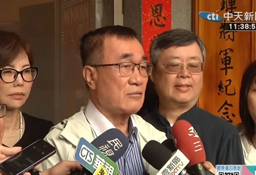 郭國文妻掀蘇芷婕舊帳轟假面！　李四川霸氣護才：不喜負面選舉