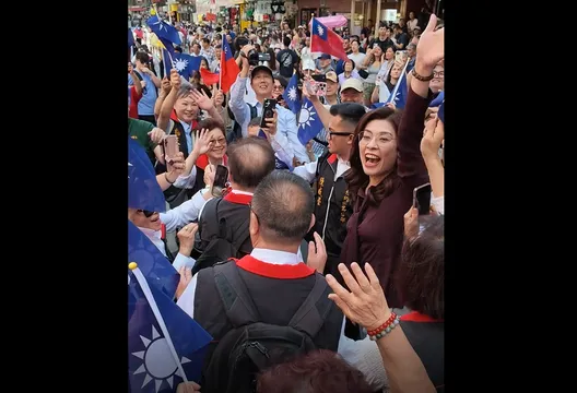 影/鄭麗文轟動紐約！見20年前陪馬英九訪美照片　她感慨發聲