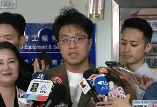 搶機車族選票！沈伯洋自爆不騎機車：我都騎腳踏車