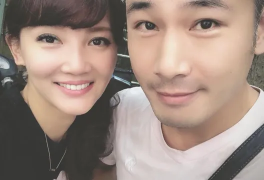 傅子純靈堂開放首日　遺孀曬結婚登記照痛喊：今晚你缺席