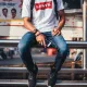LEVI'S牛仔褲跌落神壇？「打到骨折」也沒人買　年輕人嘆：穿的都大叔
