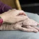 欠往生父母錢…分遺產時「手足可否先扣錢」　律師：要注意關鍵時效