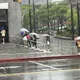 收假日午後轟雨彈！6縣市大雨特報　防颳強風、山區落石