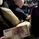 搭小黃買雨鞋支援花蓮救災！　運將掏5百贊助他哭了