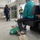 90歲阿公每天帶鏟衝災區！網友狂讚：人間菩薩