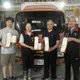 台中業者1日產線捐1.5萬個太陽餅　漏夜親送抵花蓮