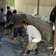 李多慧化身「鏟子女神」！捐30萬後現身花蓮災區挖呀挖