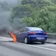 影/國1三義段烈焰毀車直擊！勇消急灌救