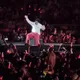 楊宗緯重摔肋骨斷6根！回台首露面曝傷勢：不能躺著睡