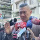 影/館長現身刑事局應訊　怒批「賴清德不要當總統去當網軍」