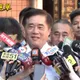 國民黨主席選舉　郝龍斌投票曝盧秀燕簡訊加油打氣、自己是幸運大物