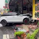 男子中刀駕車撞店慘死!台中檢相驗:初步排除他殺可能