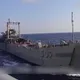 影/差5米！誰碰瓷？陸曝菲艦南沙渚碧礁海域「危險接近」畫面