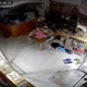 影/嚇到起飛！宜蘭6.1強震「監視器畫面曝」　貓星人驚慌狂奔