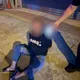 影/勞動節連假「當街捅死」原因曝！不爽被笑「社底」怒殺人