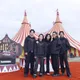 麋先生演唱會結合馬戲團　極限「疊椅特技」萬人看呆不敢呼吸