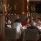 母親節「被7桌臨時取消」老闆崩潰　網怒：有網紅亂教