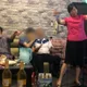 暴打曾蔡美佐「北港皇太子」大起底！母和副分局長「開心唱K」