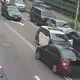 自投羅網！61歲男毒蟲逆向撞巡邏車　警搜出依托咪酯煙彈