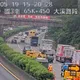 國3北上大溪段小車貨車追撞！紫爆塞2公里　時速不到20公里
